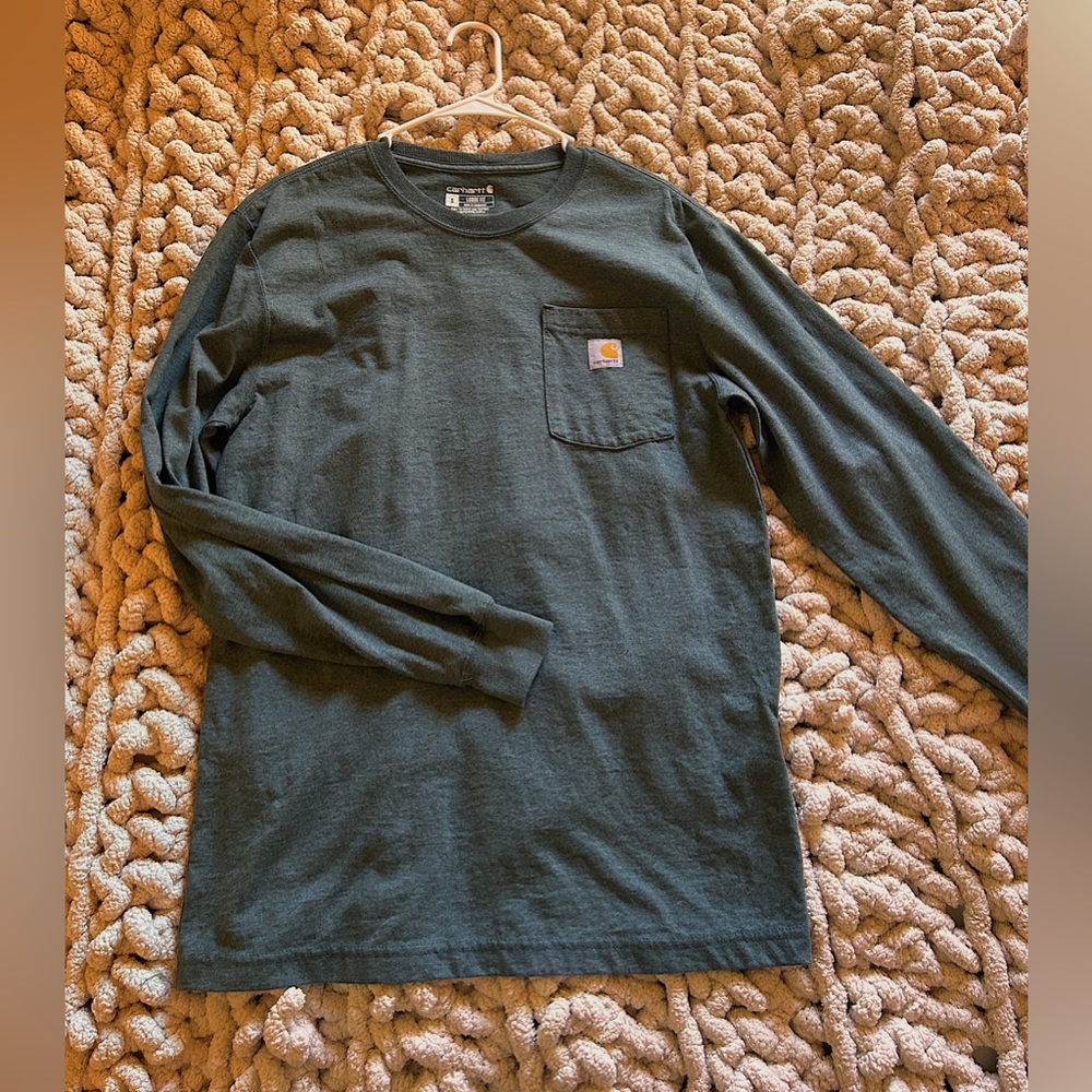 Men’s/Women’s (Oversized) Carhartt Long Sleeve